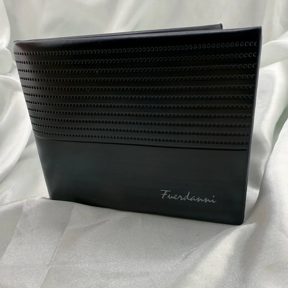 Sleek Black men Leather Wallet